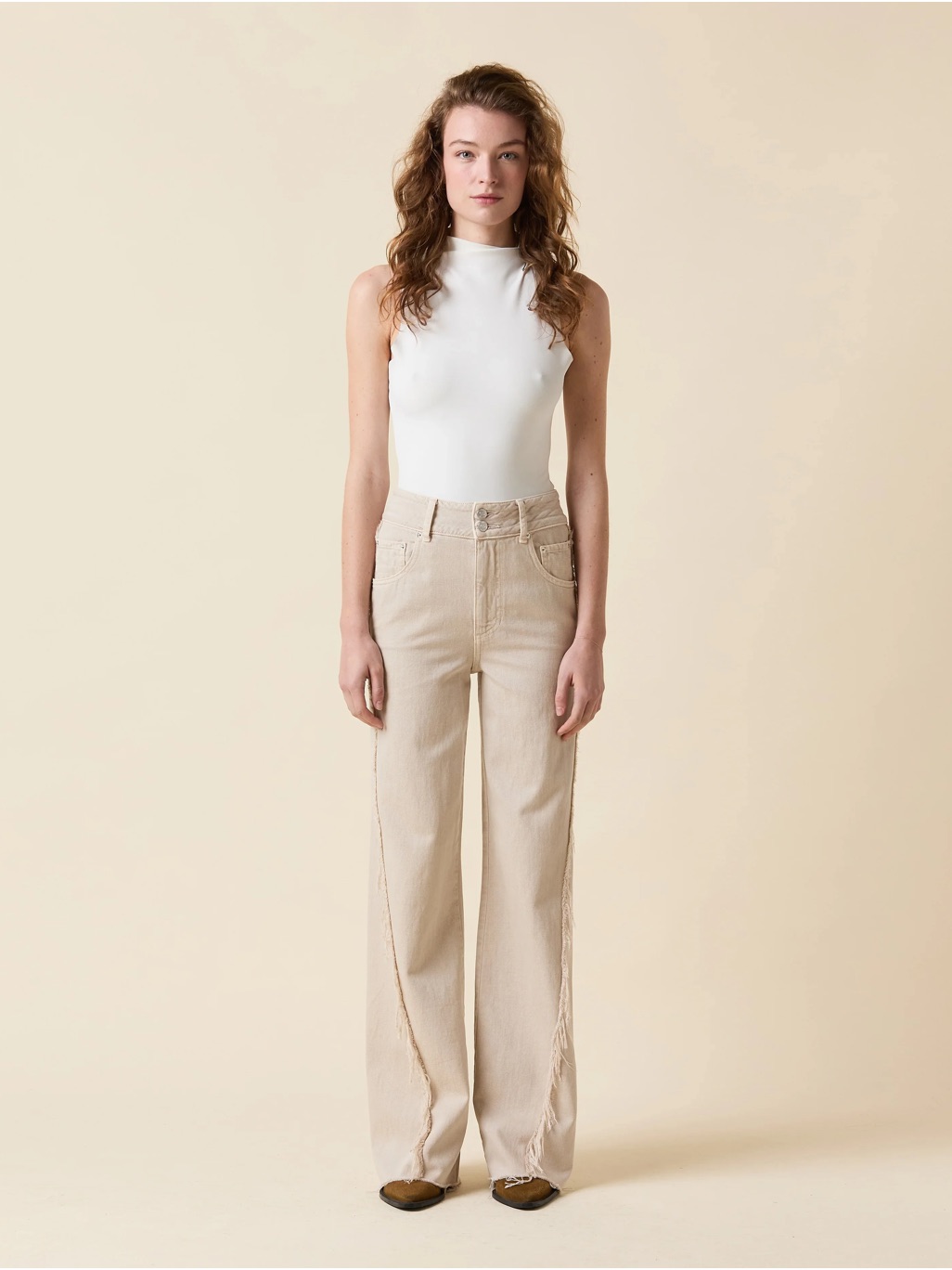 Le Jean Libra Embroidered Wide Leg Jean — image 3 of 8